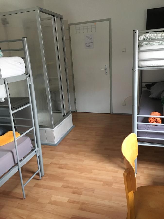 Zur Krone Wolfsegg Buitenkant foto